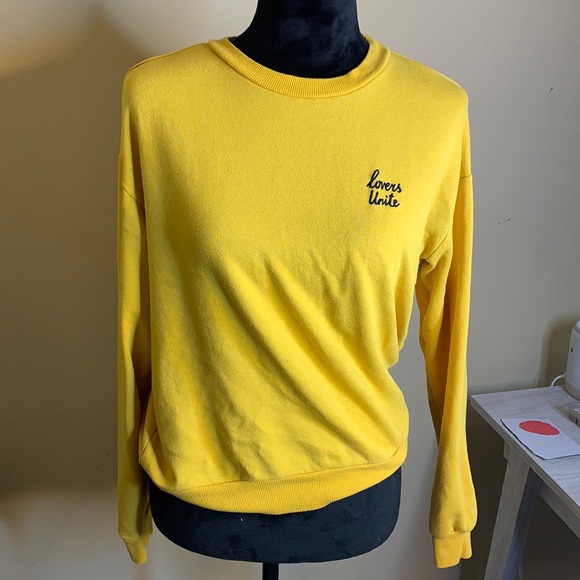 H&M “Lovers Unite” Sweatshirt - Picture 1 of 4